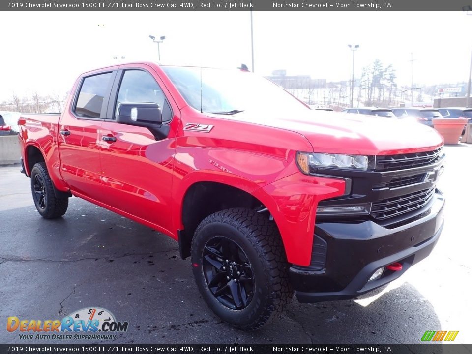 2019 Chevrolet Silverado 1500 LT Z71 Trail Boss Crew Cab 4WD Red Hot / Jet Black Photo #10