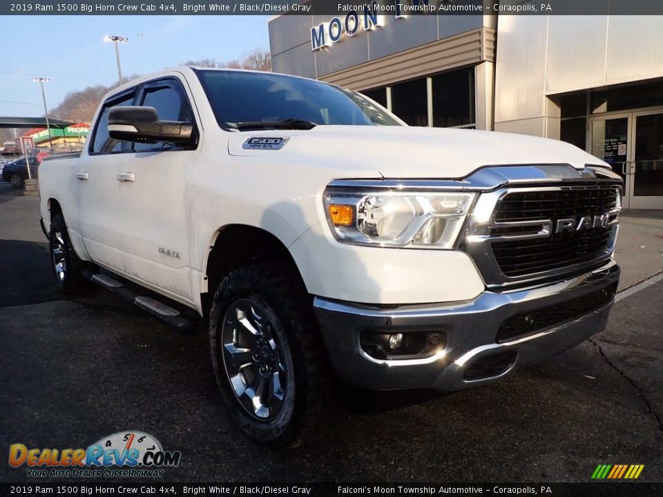 2019 Ram 1500 Big Horn Crew Cab 4x4 Bright White / Black/Diesel Gray Photo #8