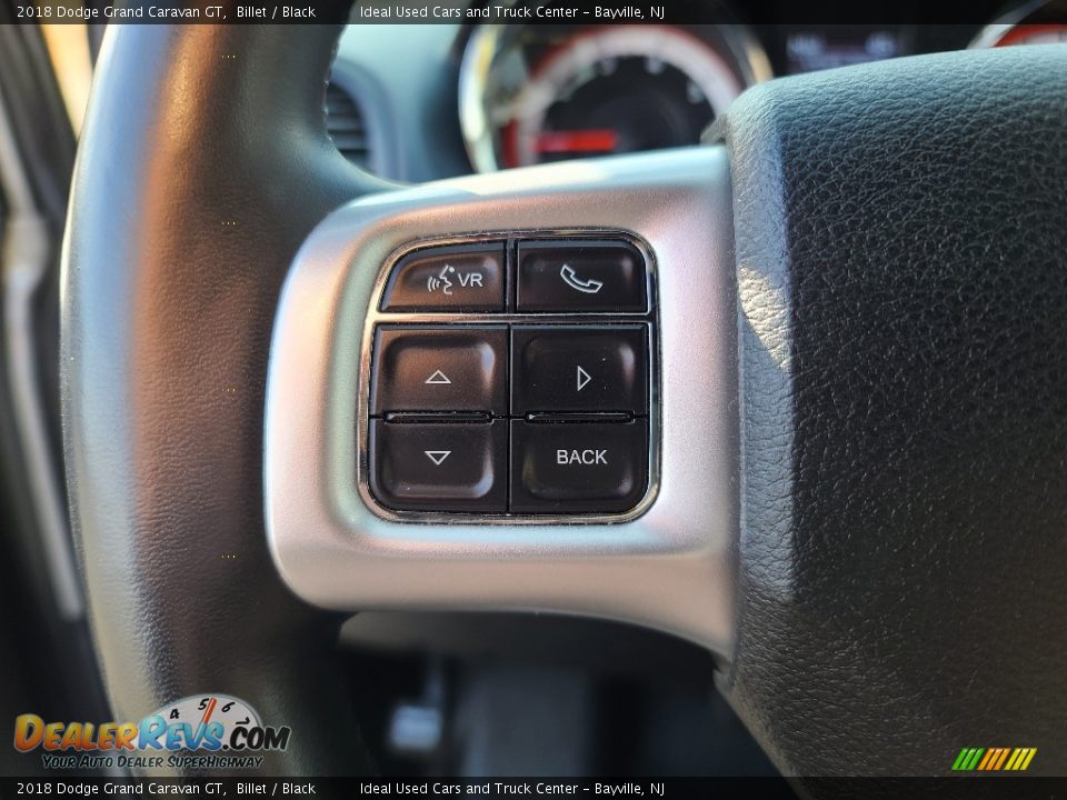 2018 Dodge Grand Caravan GT Steering Wheel Photo #21