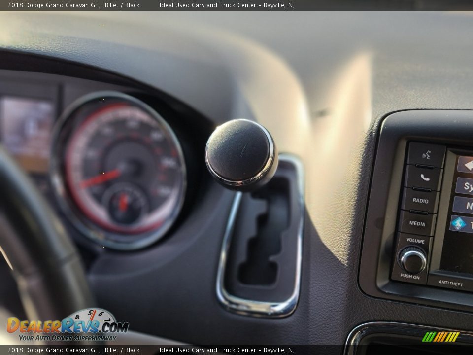 2018 Dodge Grand Caravan GT Shifter Photo #24