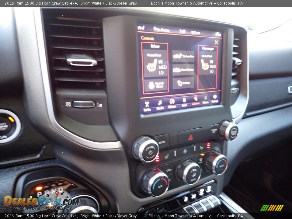 2019 Ram 1500 Big Horn Crew Cab 4x4 Bright White / Black/Diesel Gray Photo #26