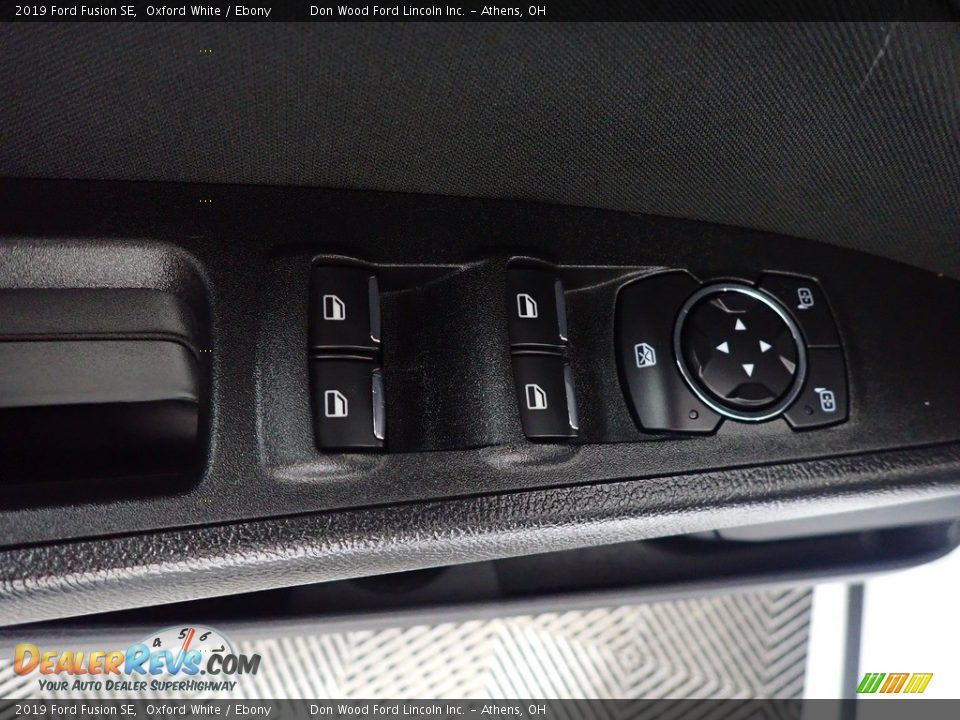 2019 Ford Fusion SE Oxford White / Ebony Photo #22