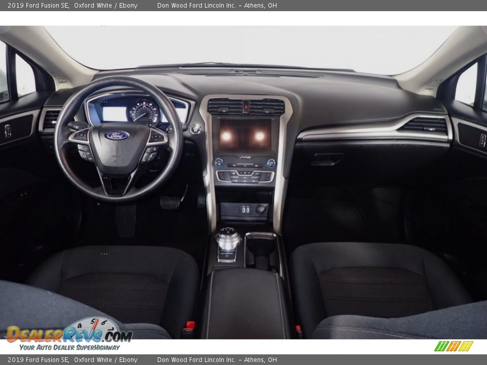 2019 Ford Fusion SE Oxford White / Ebony Photo #25
