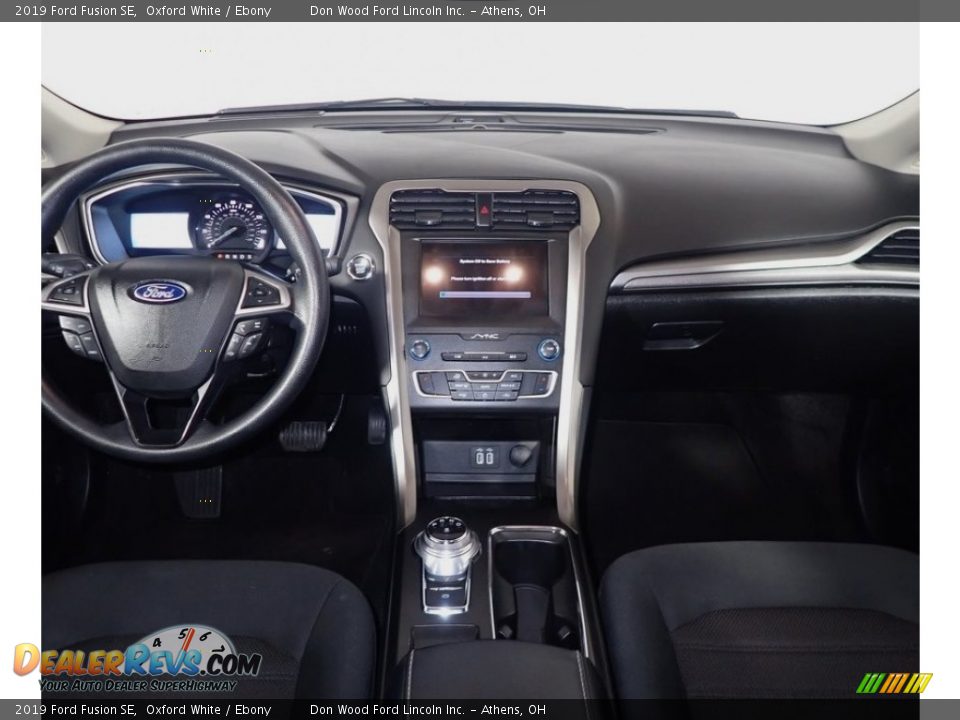 2019 Ford Fusion SE Oxford White / Ebony Photo #26