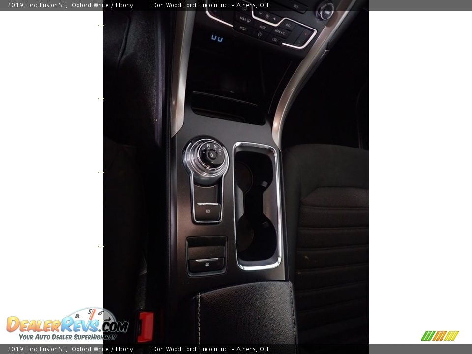 2019 Ford Fusion SE Oxford White / Ebony Photo #33