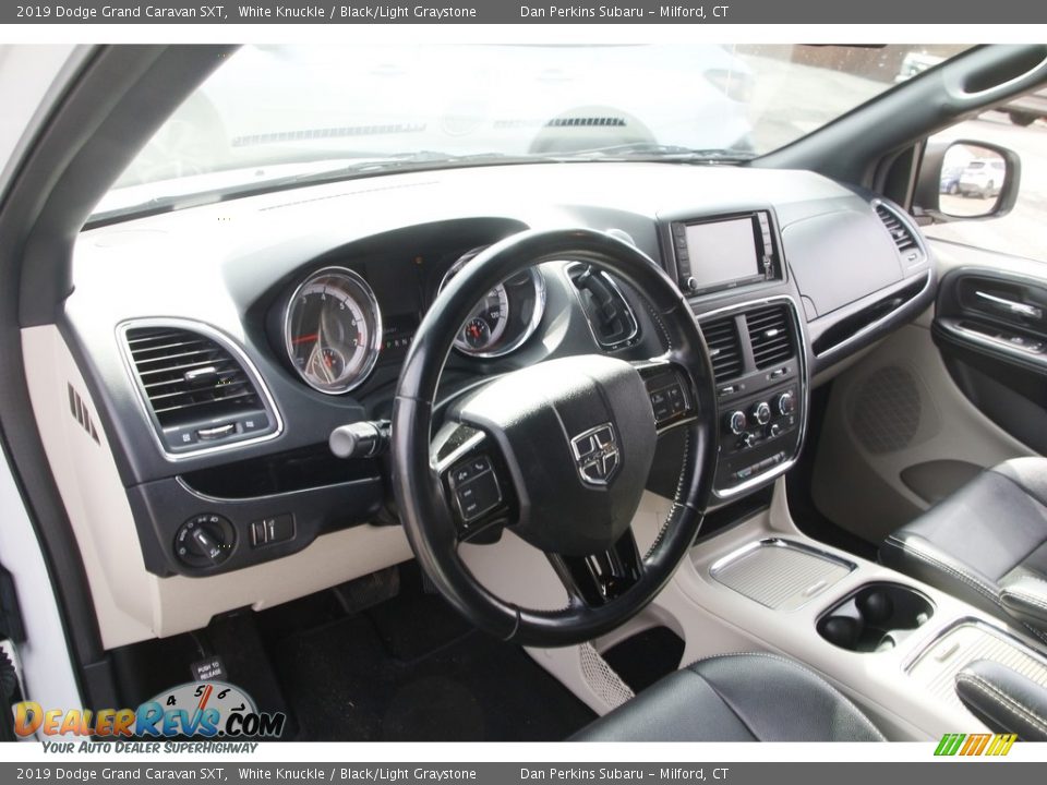 2019 Dodge Grand Caravan SXT White Knuckle / Black/Light Graystone Photo #10