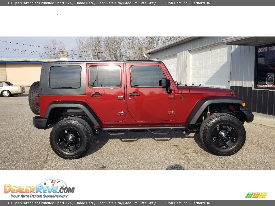 2010 Jeep Wrangler Unlimited Sport 4x4 Flame Red / Dark Slate Gray/Medium Slate Gray Photo #4