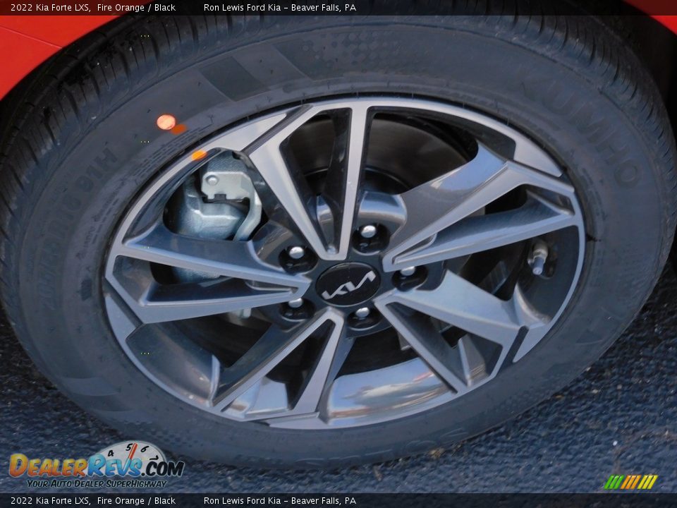 2022 Kia Forte LXS Fire Orange / Black Photo #10