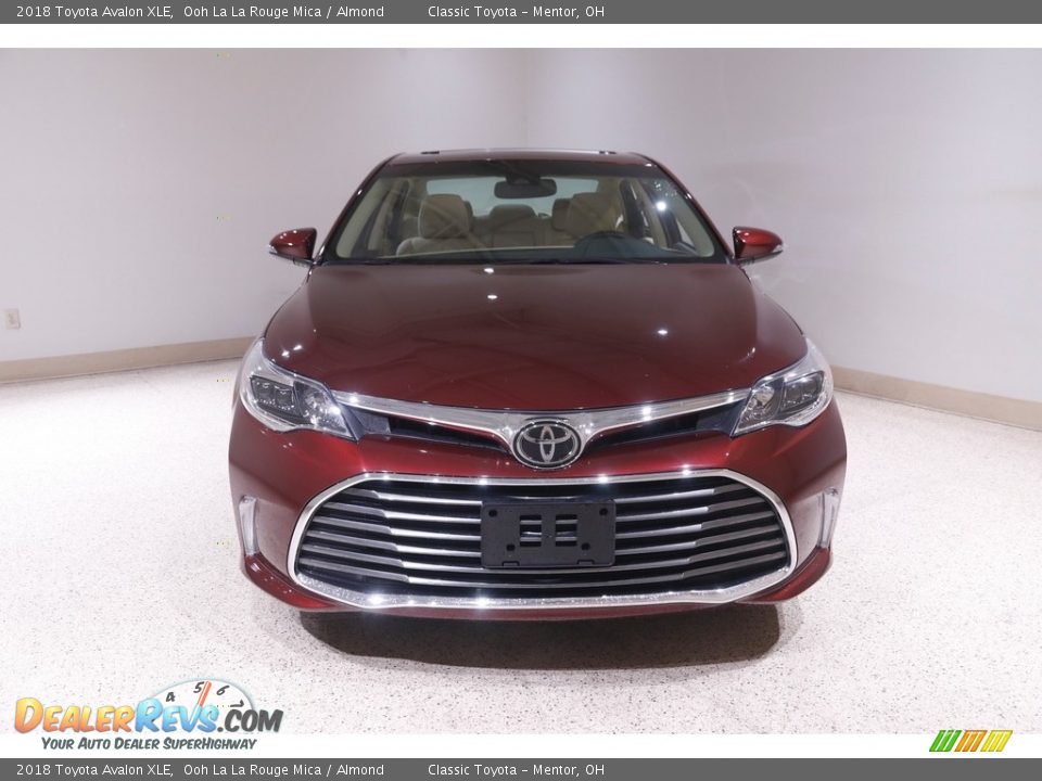 2018 Toyota Avalon XLE Ooh La La Rouge Mica / Almond Photo #2