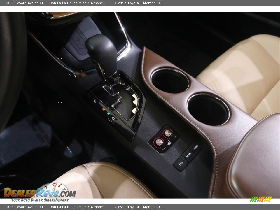 2018 Toyota Avalon XLE Ooh La La Rouge Mica / Almond Photo #15