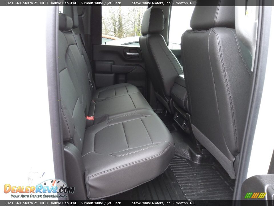 Rear Seat of 2021 GMC Sierra 2500HD Double Cab 4WD Photo #14