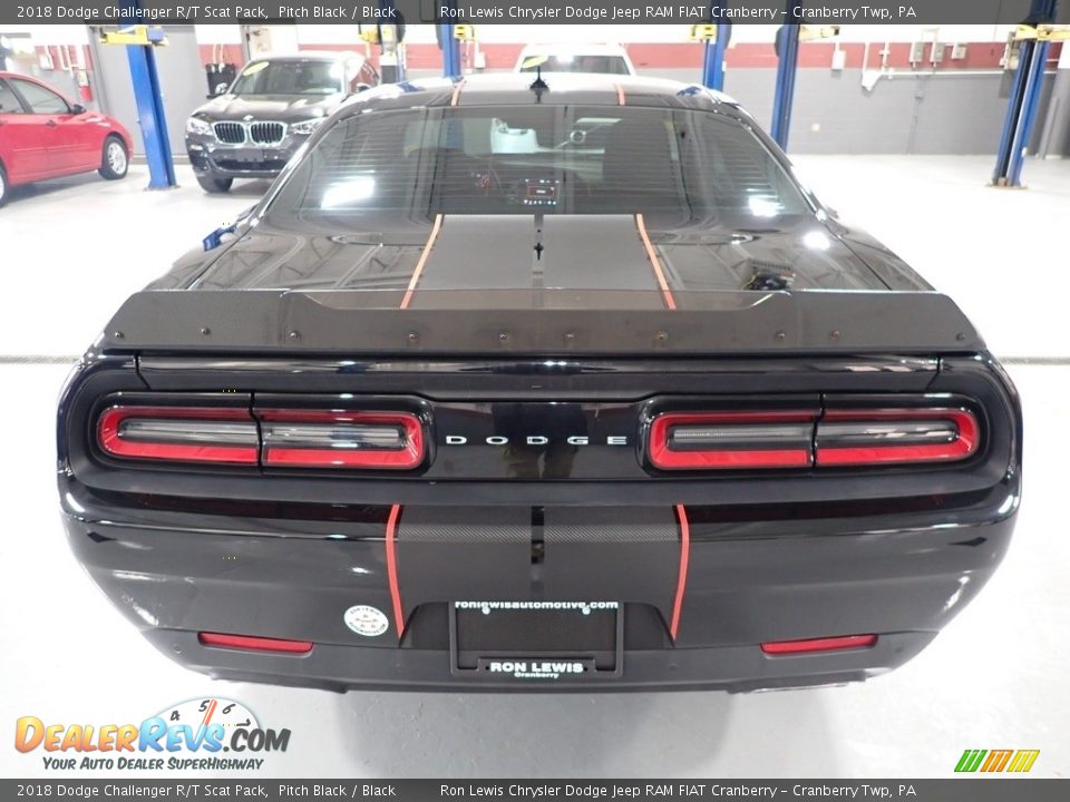 2018 Dodge Challenger R/T Scat Pack Pitch Black / Black Photo #7