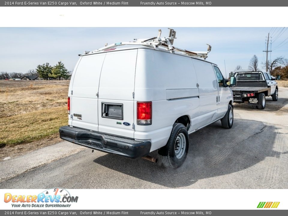 2014 Ford E-Series Van E250 Cargo Van Oxford White / Medium Flint Photo #4