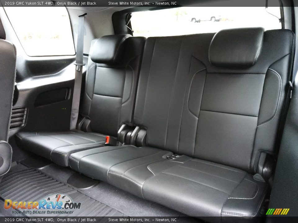 Rear Seat of 2019 GMC Yukon SLT 4WD Photo #17