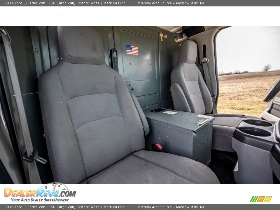 2014 Ford E-Series Van E250 Cargo Van Oxford White / Medium Flint Photo #26