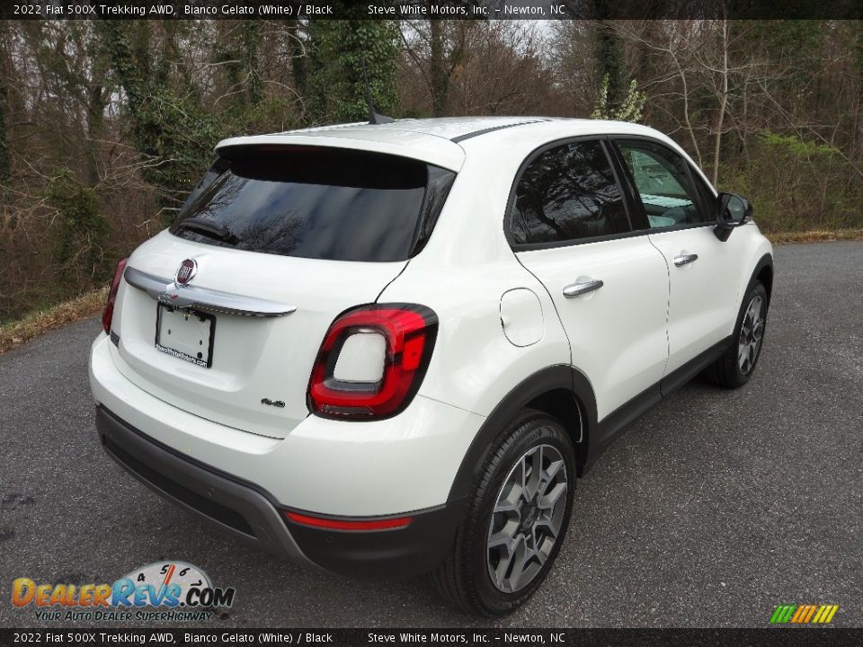 2022 Fiat 500X Trekking AWD Bianco Gelato (White) / Black Photo #5