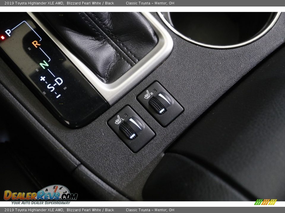 2019 Toyota Highlander XLE AWD Blizzard Pearl White / Black Photo #15