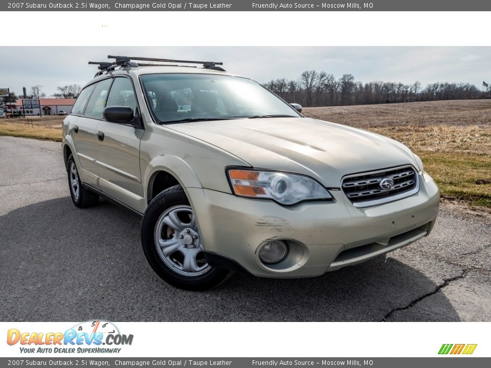 2007 Subaru Outback 2.5i Wagon Champagne Gold Opal / Taupe Leather Photo #1