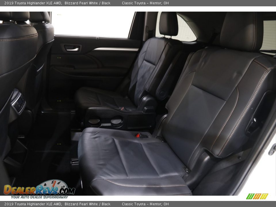 2019 Toyota Highlander XLE AWD Blizzard Pearl White / Black Photo #19