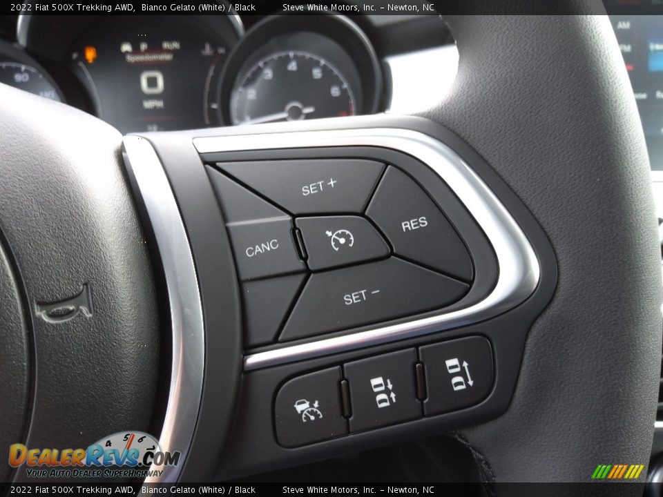 2022 Fiat 500X Trekking AWD Steering Wheel Photo #19