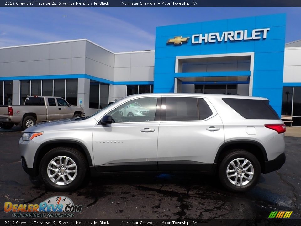 2019 Chevrolet Traverse LS Silver Ice Metallic / Jet Black Photo #3