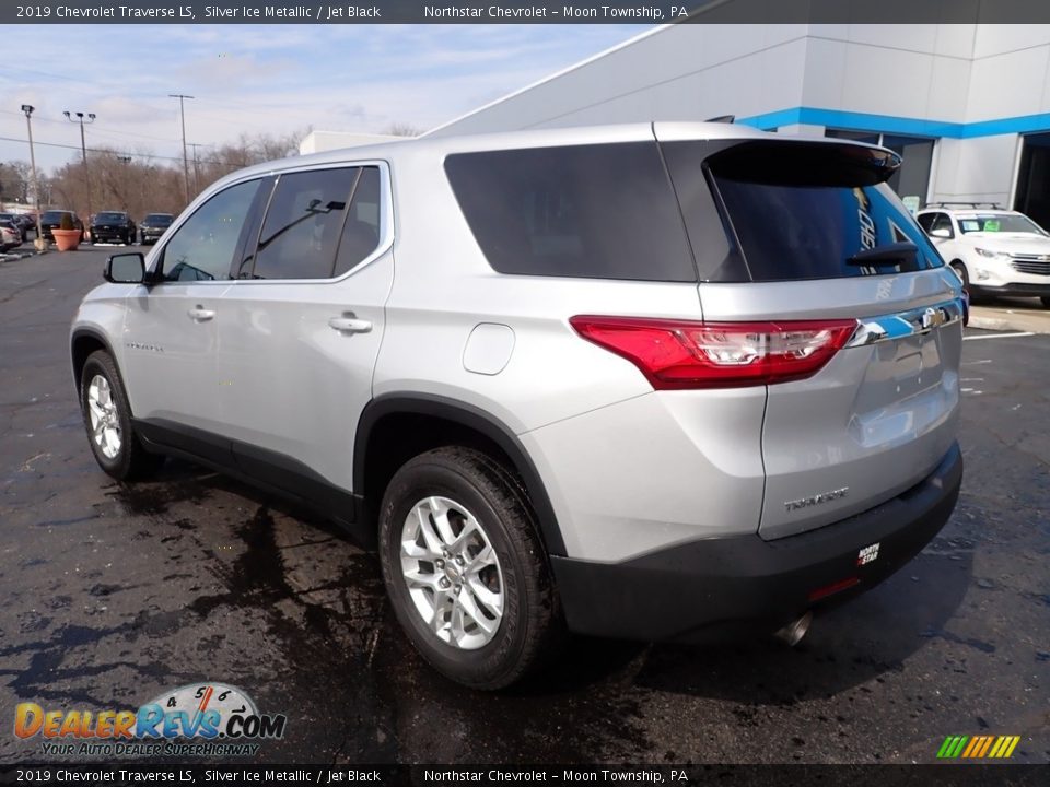 2019 Chevrolet Traverse LS Silver Ice Metallic / Jet Black Photo #4