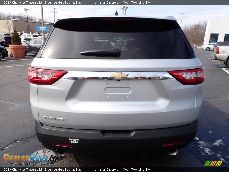 2019 Chevrolet Traverse LS Silver Ice Metallic / Jet Black Photo #6