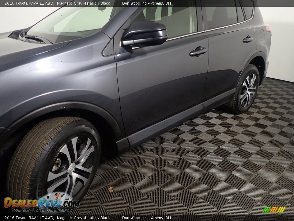 2016 Toyota RAV4 LE AWD Magnetic Gray Metallic / Black Photo #10