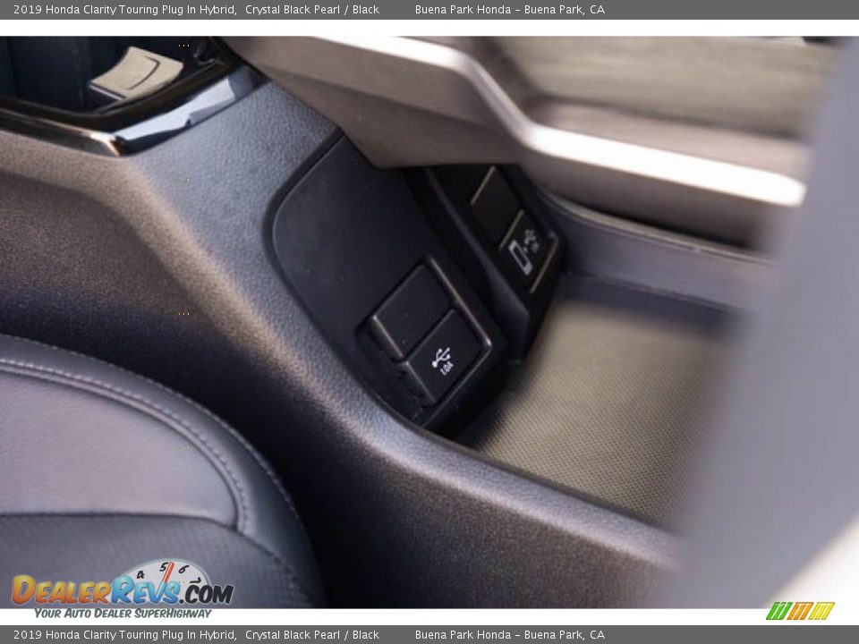 2019 Honda Clarity Touring Plug In Hybrid Crystal Black Pearl / Black Photo #23