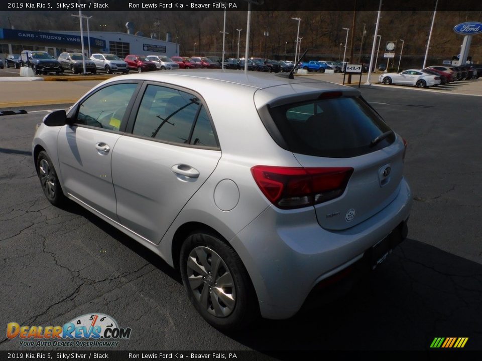 2019 Kia Rio S Silky Silver / Black Photo #5