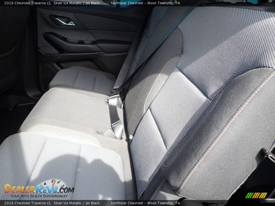 2019 Chevrolet Traverse LS Silver Ice Metallic / Jet Black Photo #21