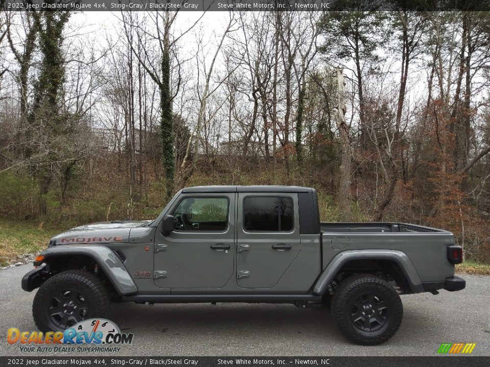 2022 Jeep Gladiator Mojave 4x4 Sting-Gray / Black/Steel Gray Photo #1