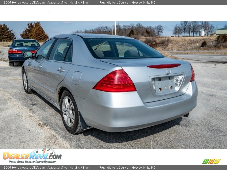 2006 Honda Accord SE Sedan Alabaster Silver Metallic / Black Photo #6