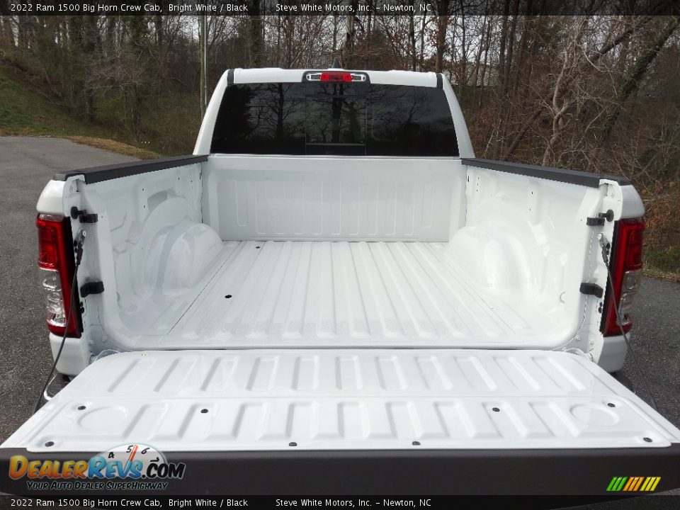 2022 Ram 1500 Big Horn Crew Cab Bright White / Black Photo #8