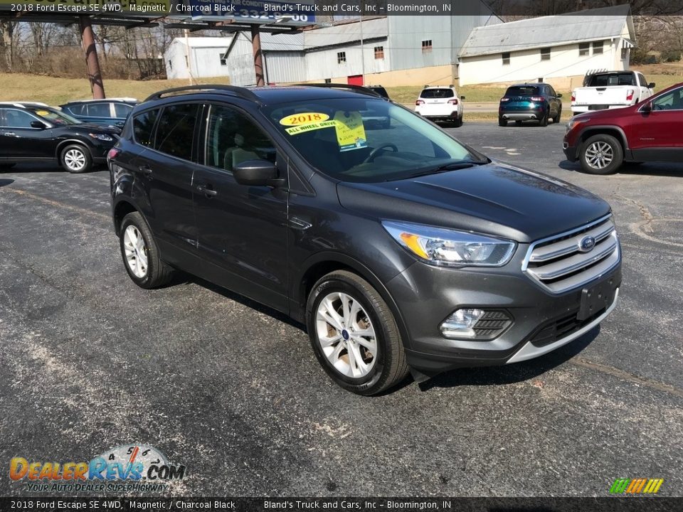 2018 Ford Escape SE 4WD Magnetic / Charcoal Black Photo #4