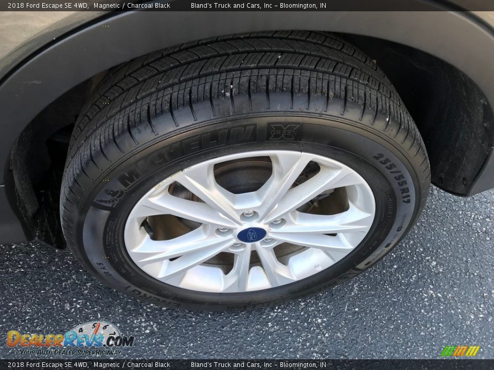 2018 Ford Escape SE 4WD Magnetic / Charcoal Black Photo #33
