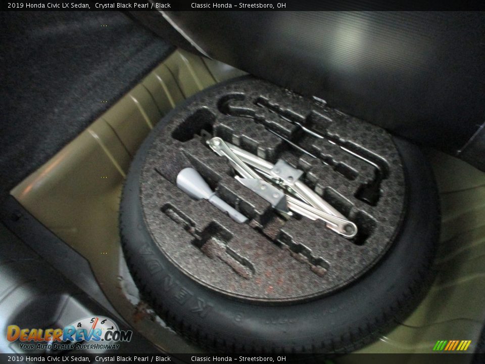2019 Honda Civic LX Sedan Crystal Black Pearl / Black Photo #14