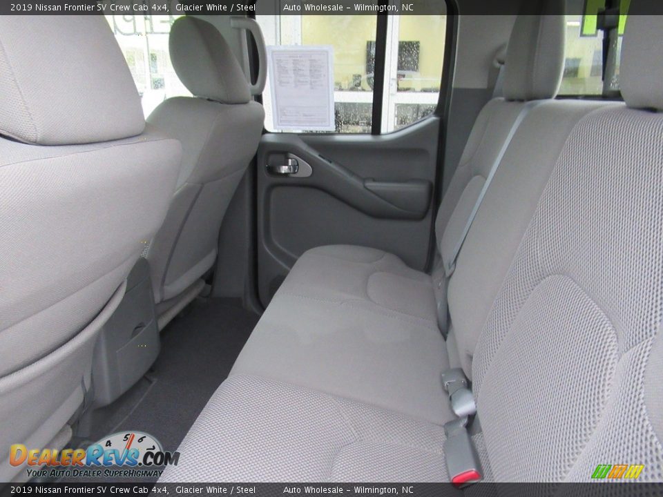 Rear Seat of 2019 Nissan Frontier SV Crew Cab 4x4 Photo #12