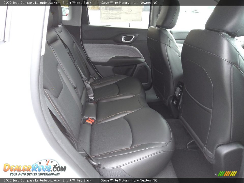 Rear Seat of 2022 Jeep Compass Latitude Lux 4x4 Photo #15