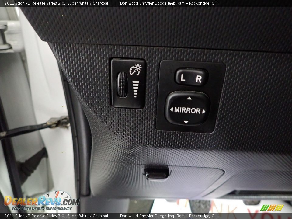 2011 Scion xD Release Series 3.0 Super White / Charcoal Photo #15