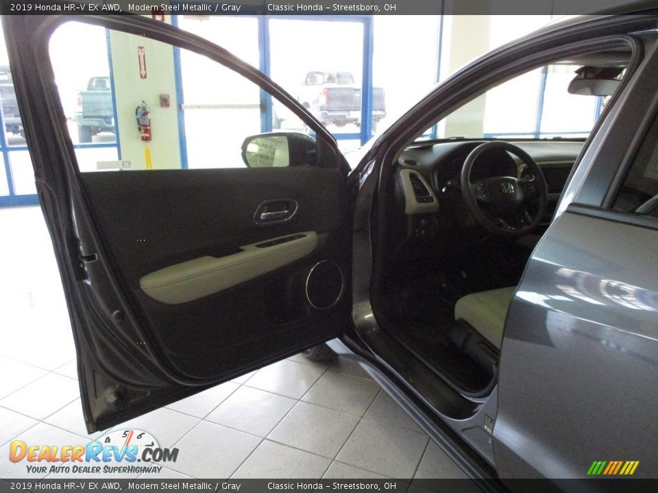 2019 Honda HR-V EX AWD Modern Steel Metallic / Gray Photo #26