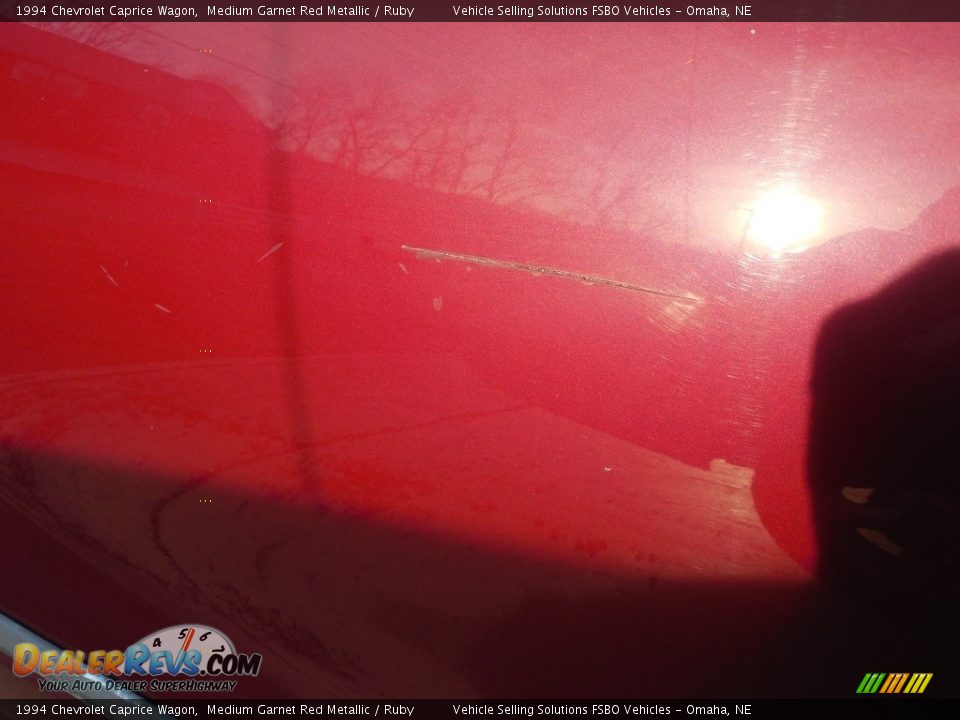 1994 Chevrolet Caprice Wagon Medium Garnet Red Metallic / Ruby Photo #17