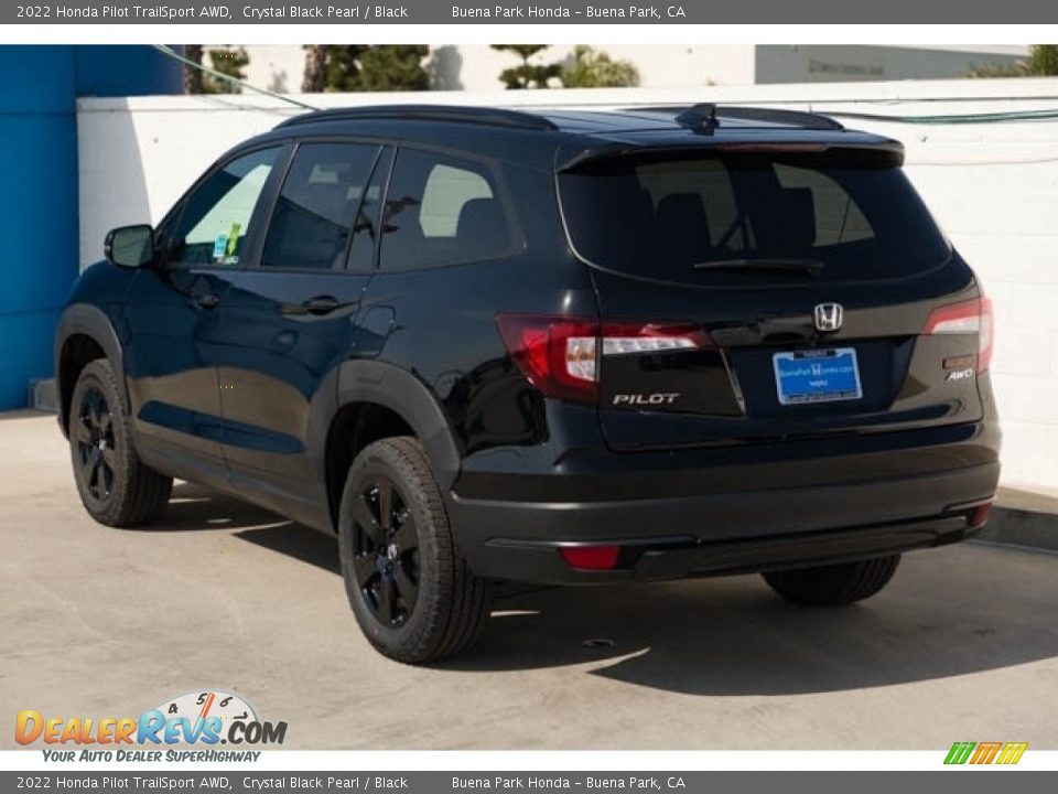 2022 Honda Pilot TrailSport AWD Crystal Black Pearl / Black Photo #2