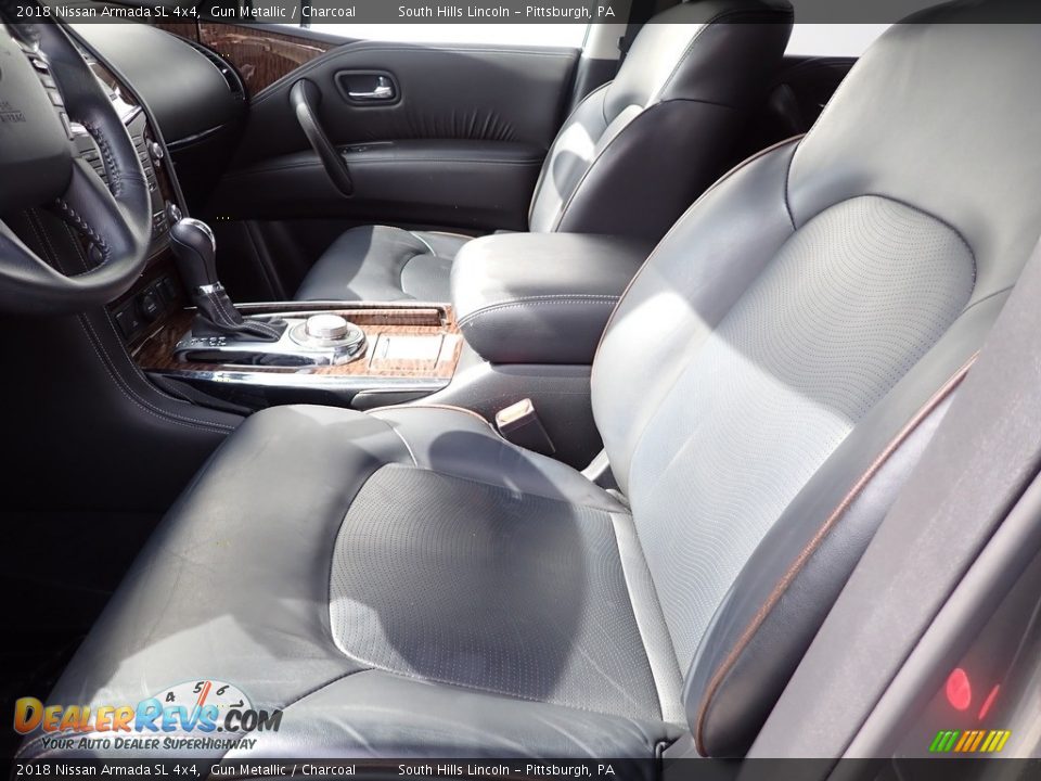 Front Seat of 2018 Nissan Armada SL 4x4 Photo #16