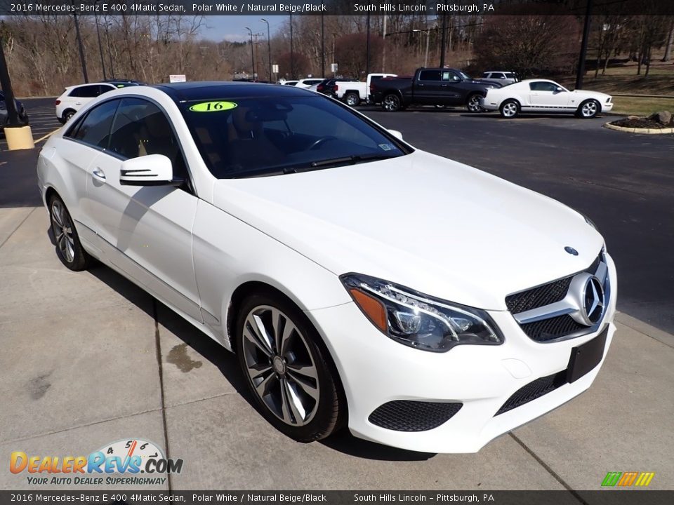 Front 3/4 View of 2016 Mercedes-Benz E 400 4Matic Sedan Photo #8