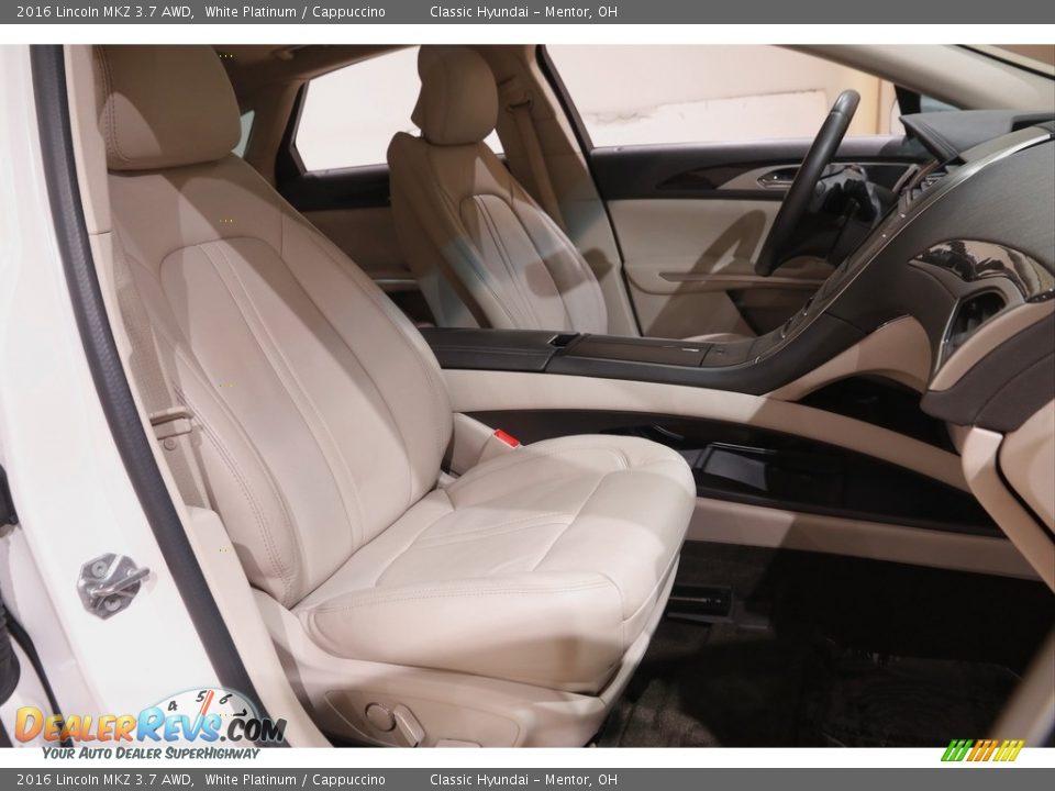 Front Seat of 2016 Lincoln MKZ 3.7 AWD Photo #17