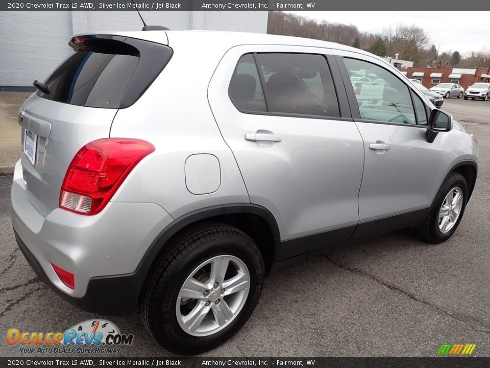 2020 Chevrolet Trax LS AWD Silver Ice Metallic / Jet Black Photo #3