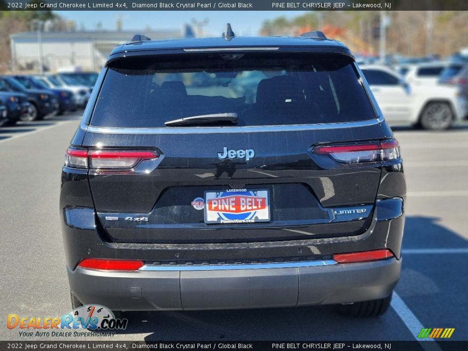 2022 Jeep Grand Cherokee L Limited 4x4 Diamond Black Crystal Pearl / Global Black Photo #5