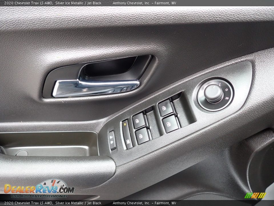 2020 Chevrolet Trax LS AWD Silver Ice Metallic / Jet Black Photo #14