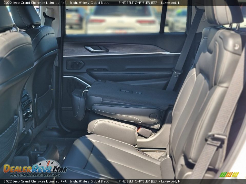 2022 Jeep Grand Cherokee L Limited 4x4 Bright White / Global Black Photo #6